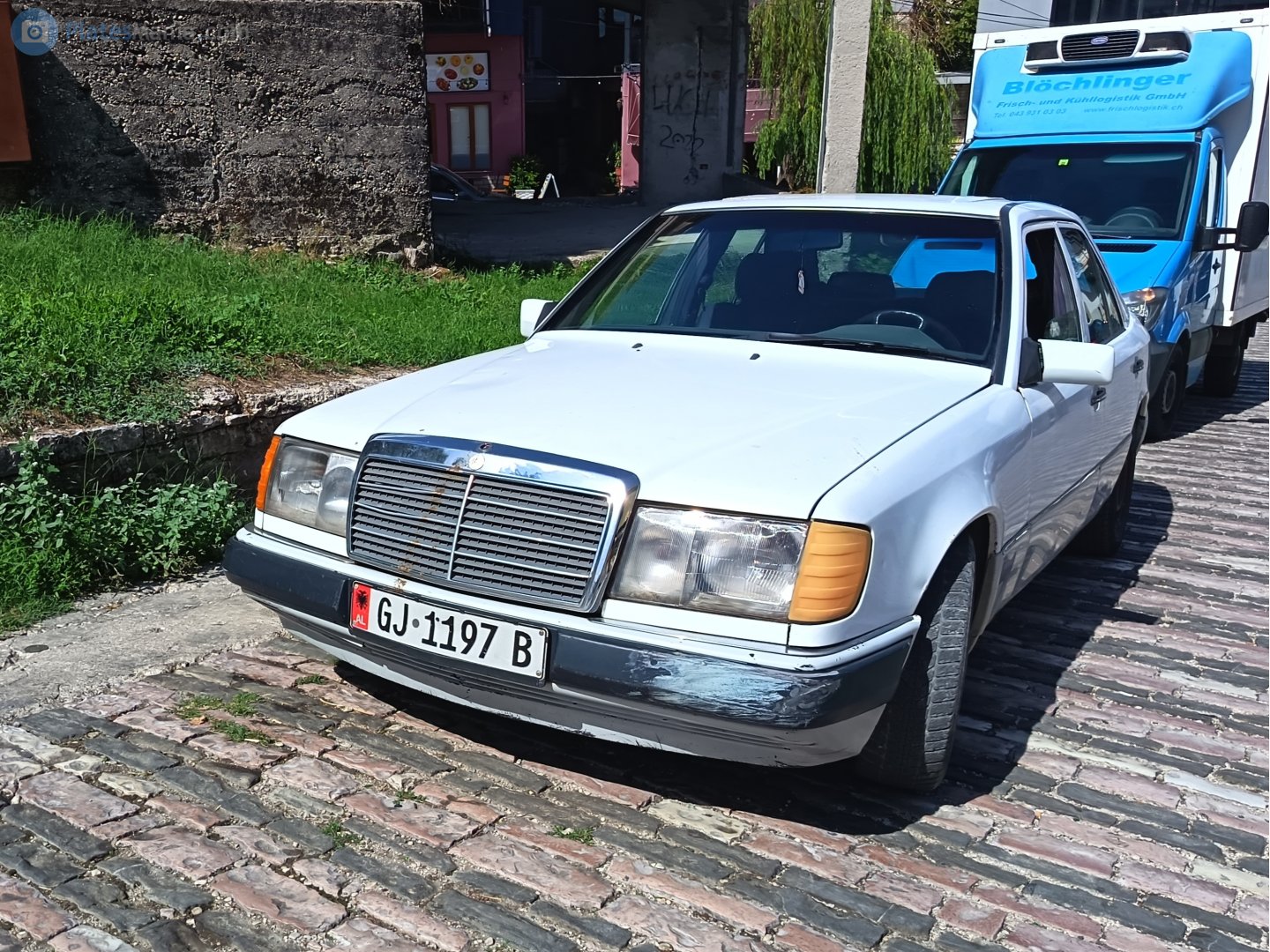 GJ 1197 B, Mercedes-Benz E-Klasse 1st gen Sedan (W124), 1984­–1995