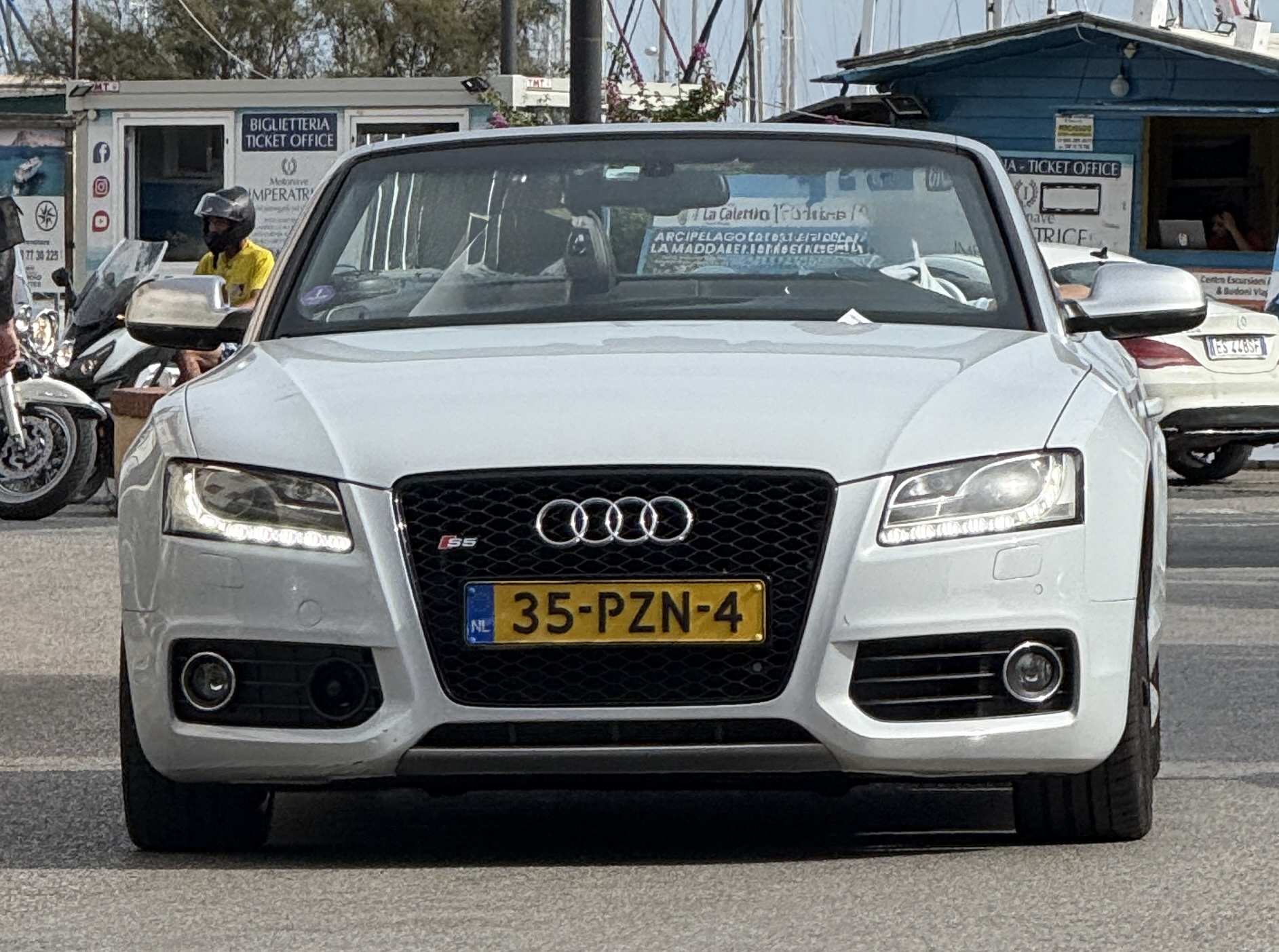 35-PZN-4, Audi S5 1st gen Cabriolet (B8/8F7), 2009–2011