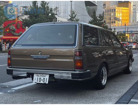 なにわ 564 さ 1001, Nissan Gloria