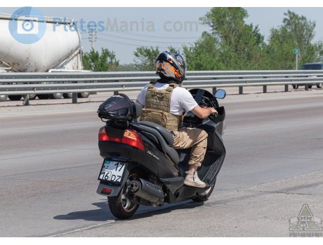 17 DZ 16, Suzuki Burgman / Skywave