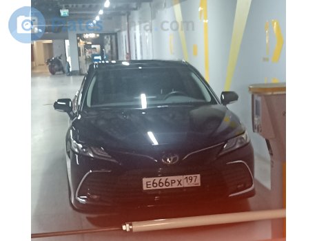 е666рх197, Toyota Camry