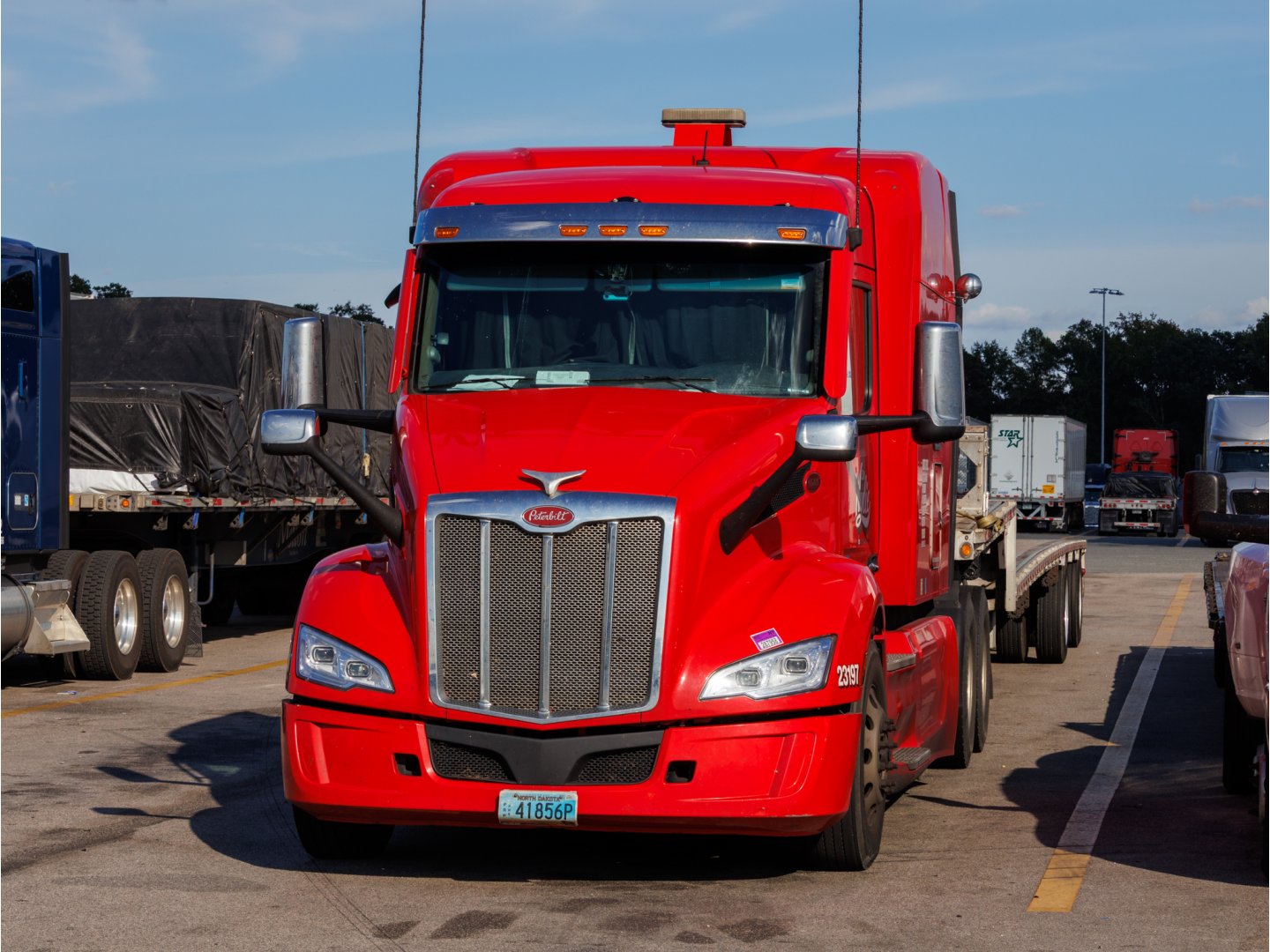 41856P, Peterbilt 579 2nd gen, 2022–