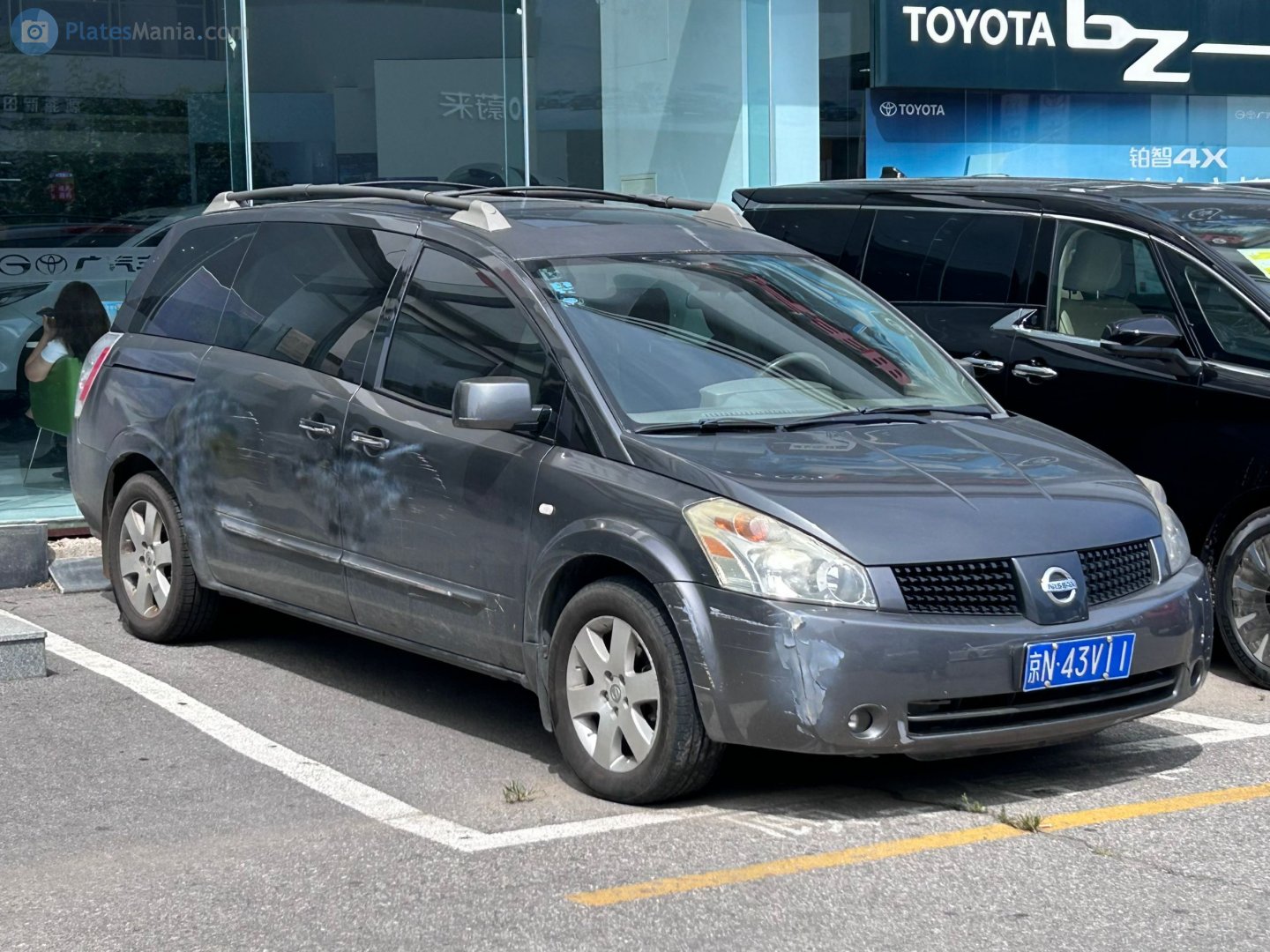 京N·43V11, Nissan Quest 3rd gen (V42), 2004–2009