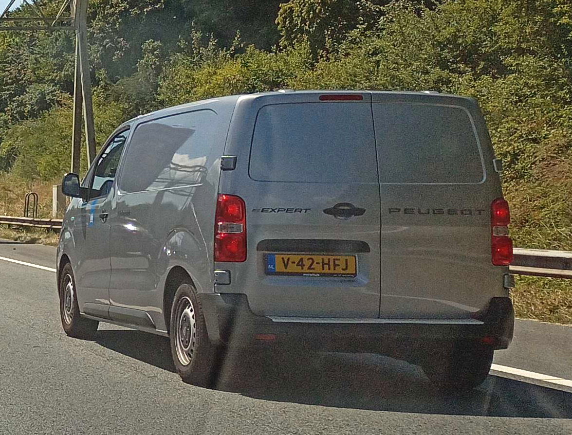 V-42-HFJ, Peugeot Expert 3rd gen e-Expert (K0), facelift, 2024–