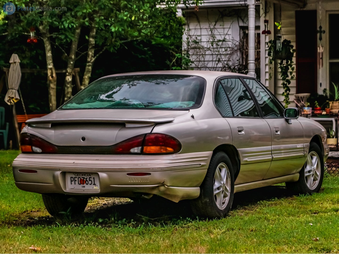 PFC7651, Pontiac Bonneville 9th gen (69; H-body), facelift, 1995–1999