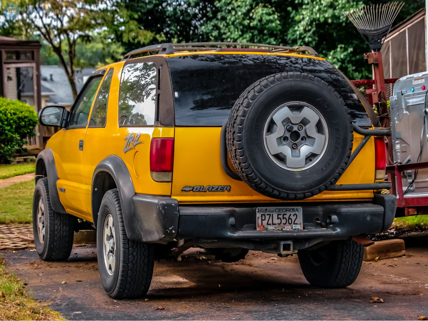 PZL5562, Chevrolet Blazer 2nd gen S-10 Blazer 3-door SUV (GMT330), 1994–2005