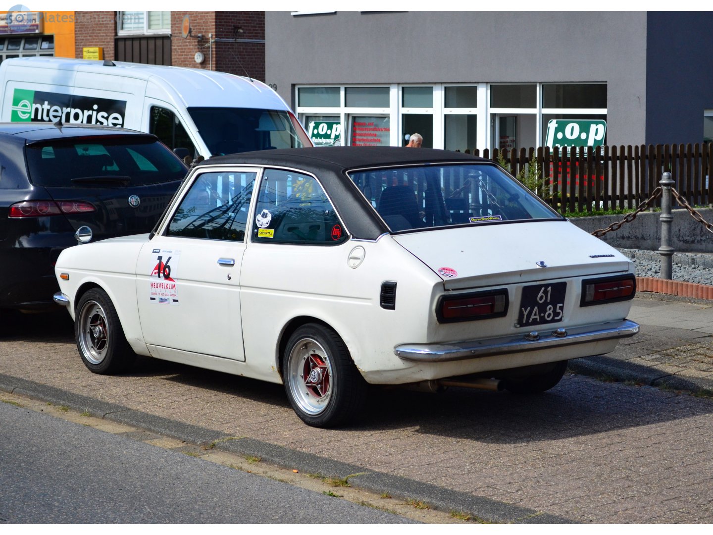 61-YA-85, Toyota 1000 Sedan (KP30) 1969–1978