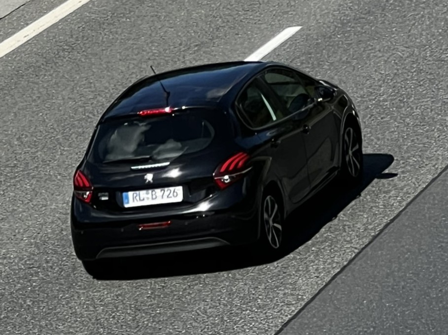 RL B 726, Peugeot 208 1st gen 5-door Hatch (A9), facelift, 2015–2020