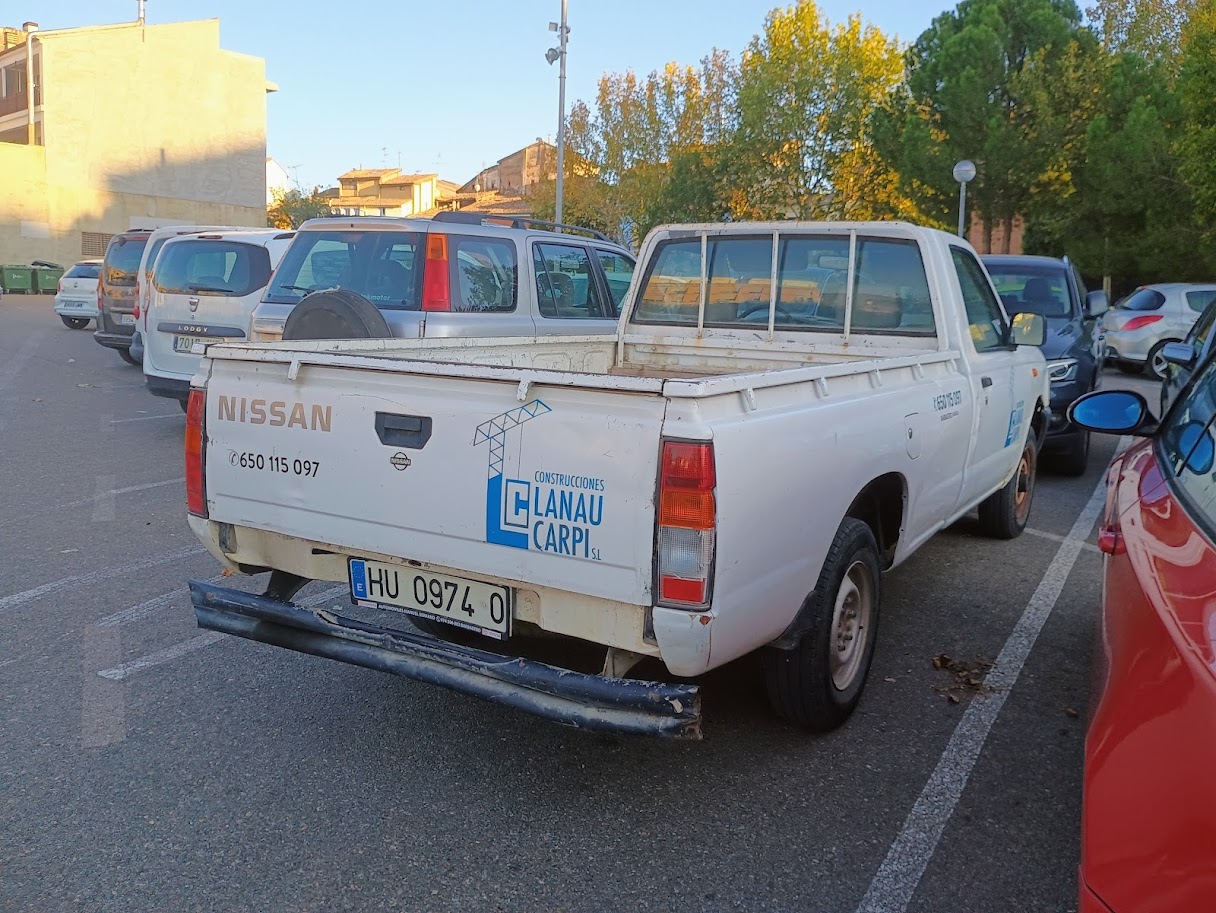 HU 0974 O, Nissan Navara 1st gen (D21), 1989–1997