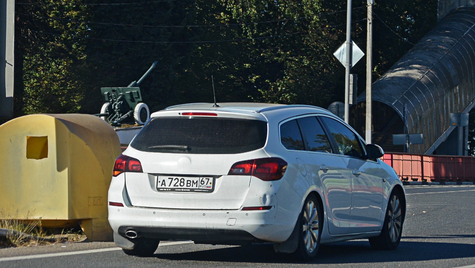 а 728 вм 67, Opel Astra 4th gen Sports Tourer (J; P10), 2010–2015