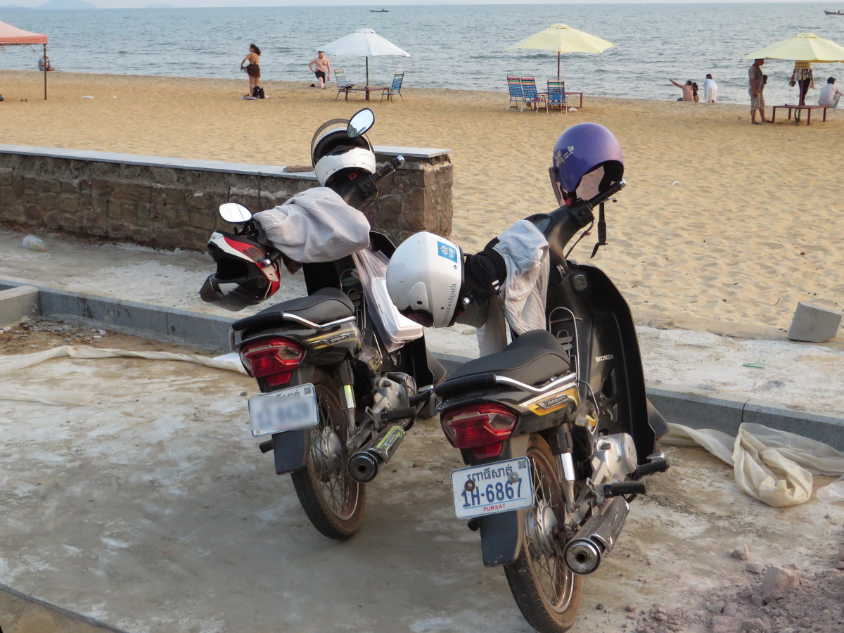 1H-6867, Honda Dream 