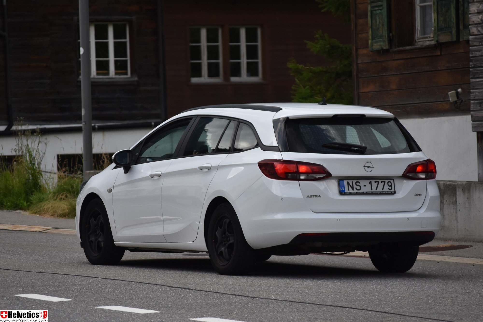 NS-1779, Opel Astra 5th gen Sports Tourer (K; B16), 2015–2022