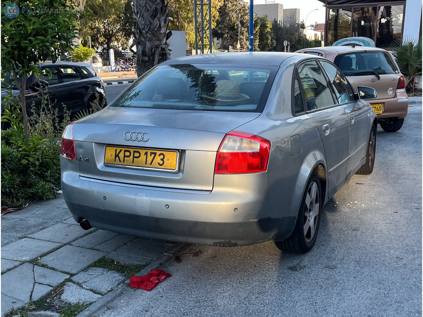 KPP 173, Audi A4 2nd gen Sedan (B6/8E2), 2000–2004