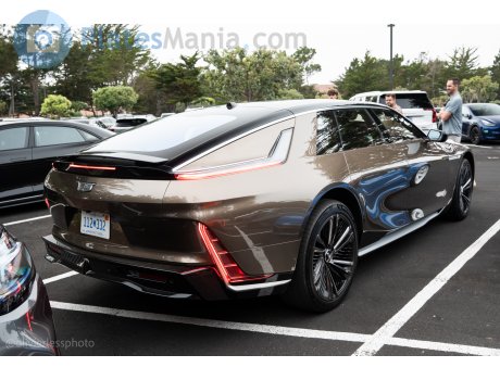 112M332, Cadillac Celestiq