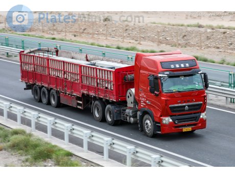 豫D·W8966, CNHTC (Sinotruk) Howo / Sitrak G/T-Series