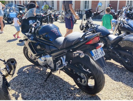 AB-320-SR, Suzuki GSX Series