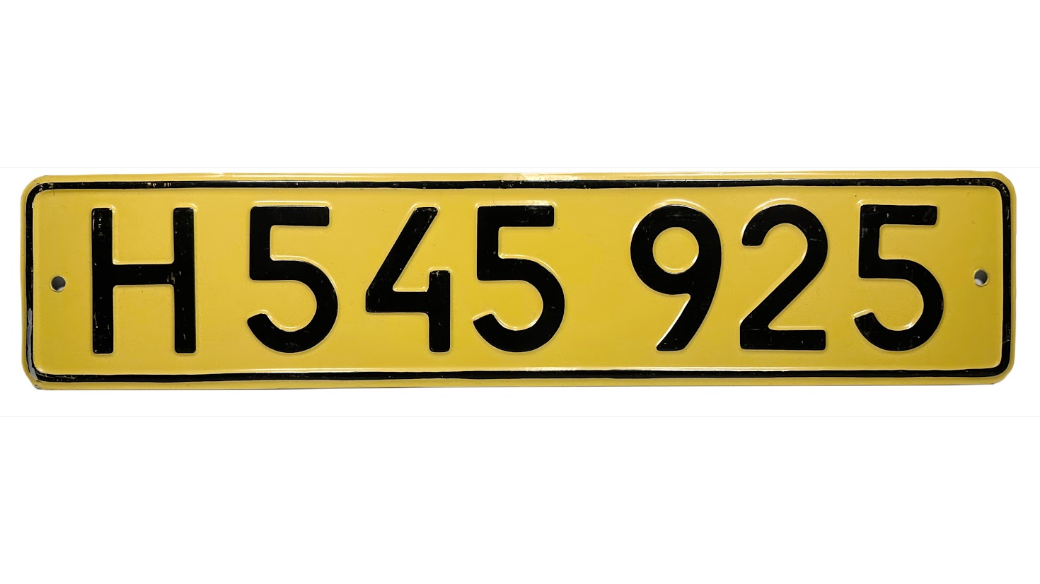 H 545925, License plate without vehicle 