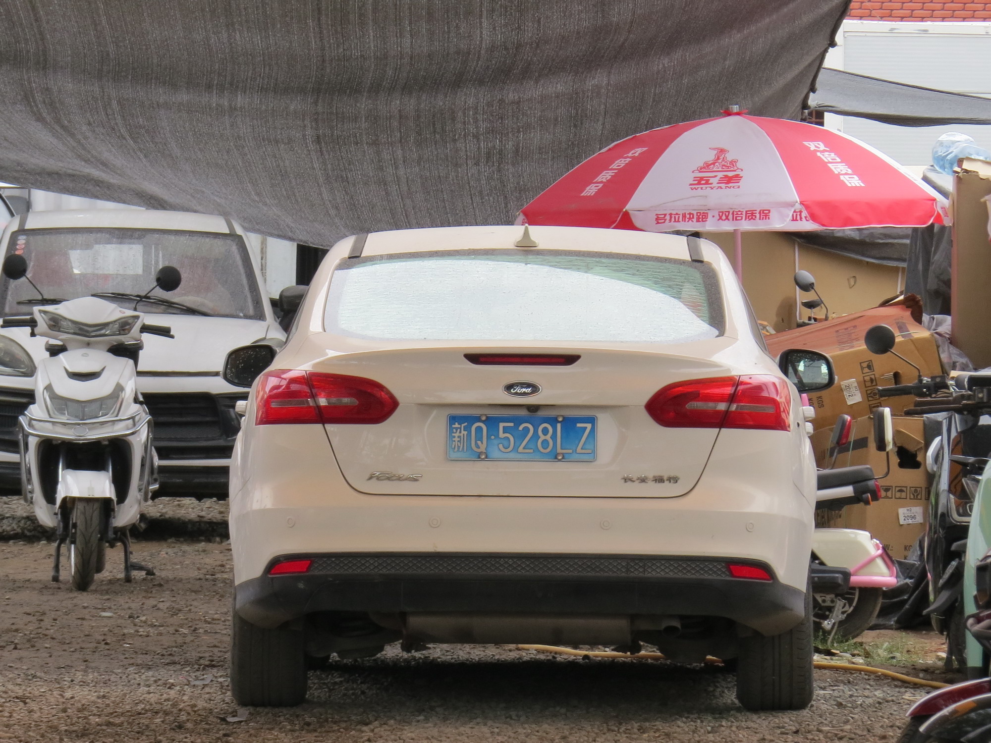 新Q·528LZ, Ford Focus 3rd gen Sedan (DYB; C346), facelift, 2014–2019