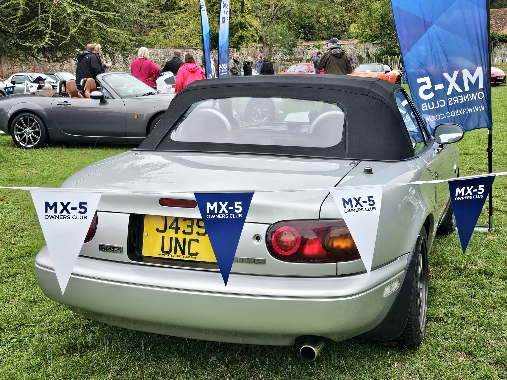 J439UNC, Eunos Roadster 