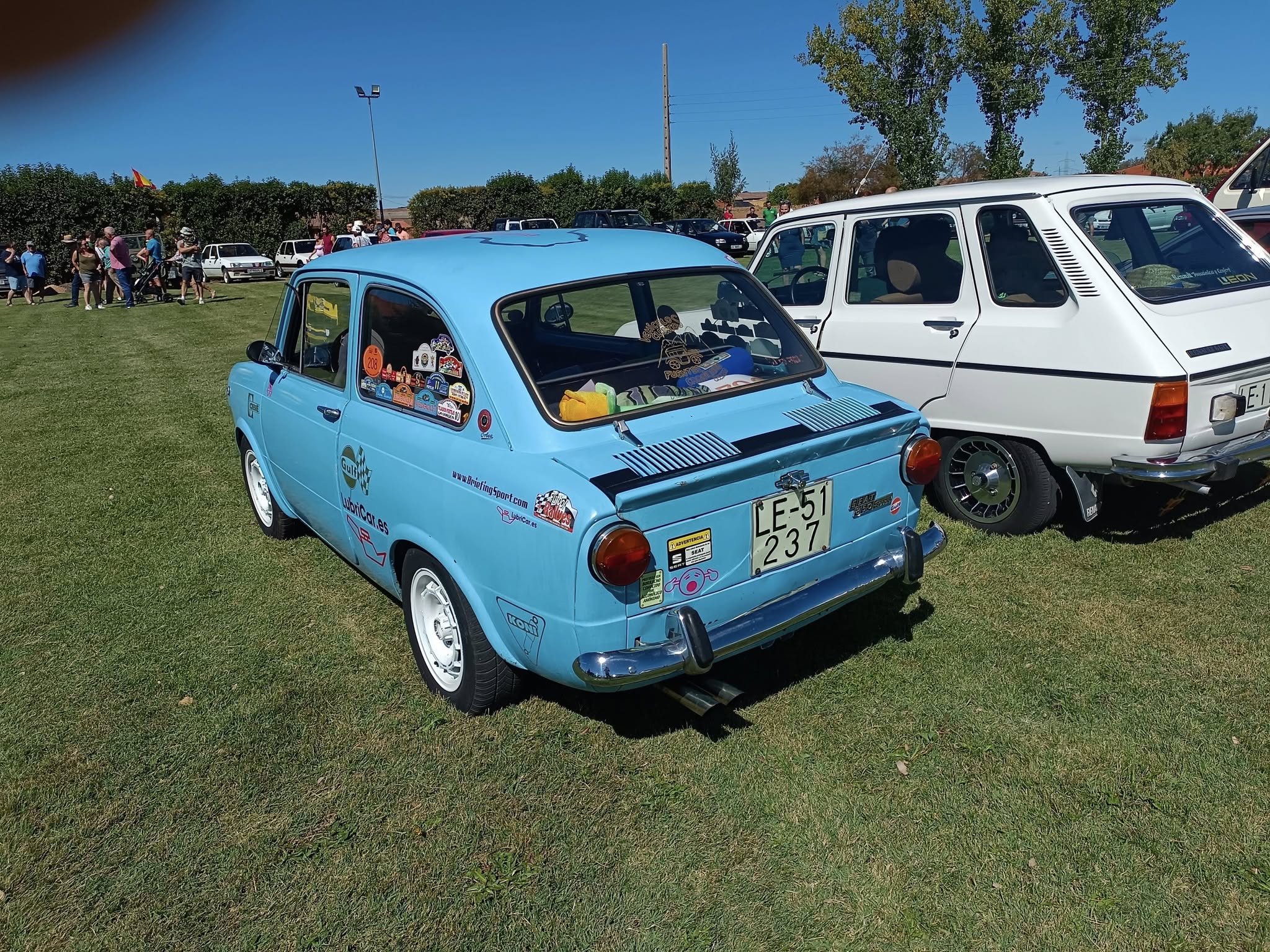 LE-51237, SEAT 850 Berlina, 2 door (EA/ED), 1966-1974