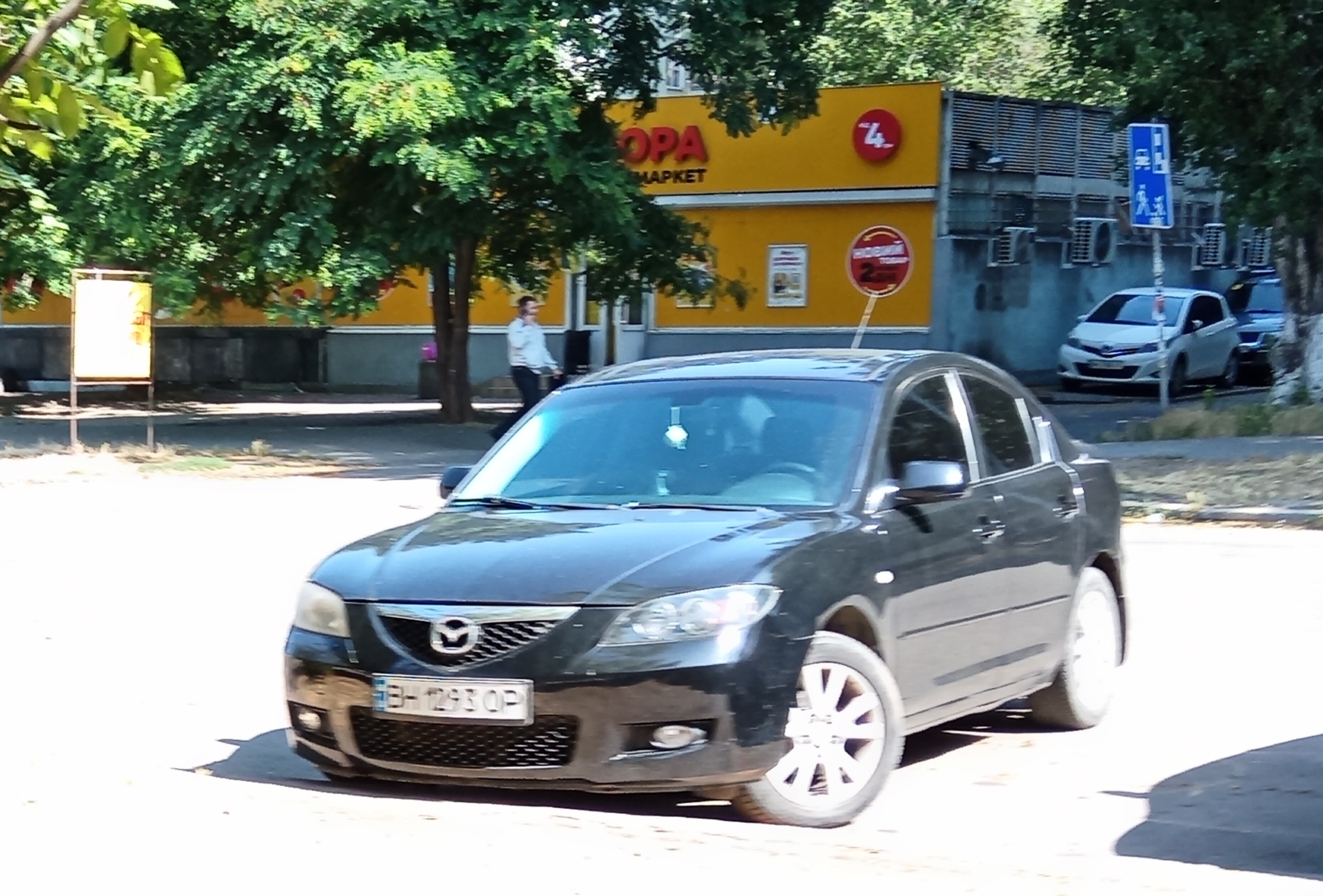 BH 1293 OP, Mazda 3 1st gen Sedan (BK), 2003–2009