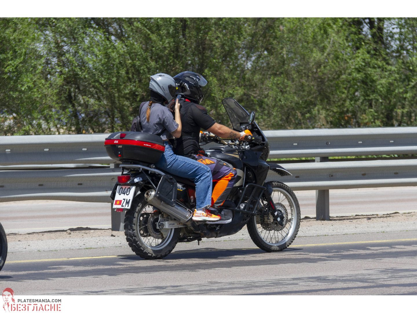 040 ZM, Honda XR/XL Series XRV750 Africa Twin, 1993–2000