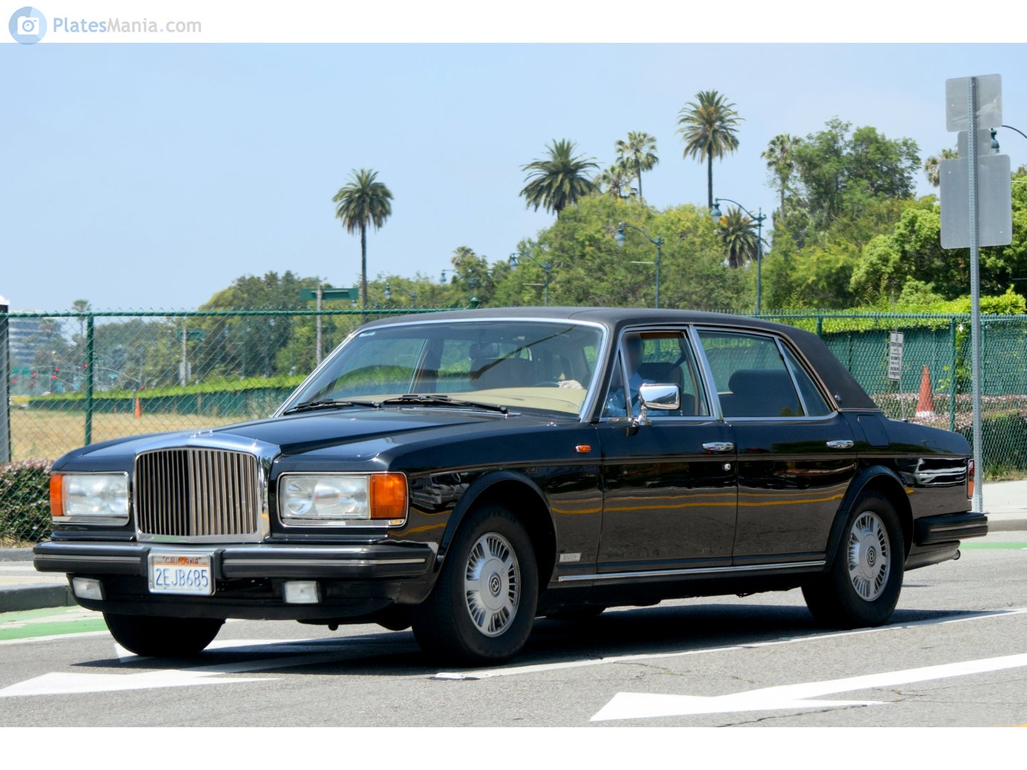 2EJB685, Bentley Mulsanne 1st gen, 1980–1992