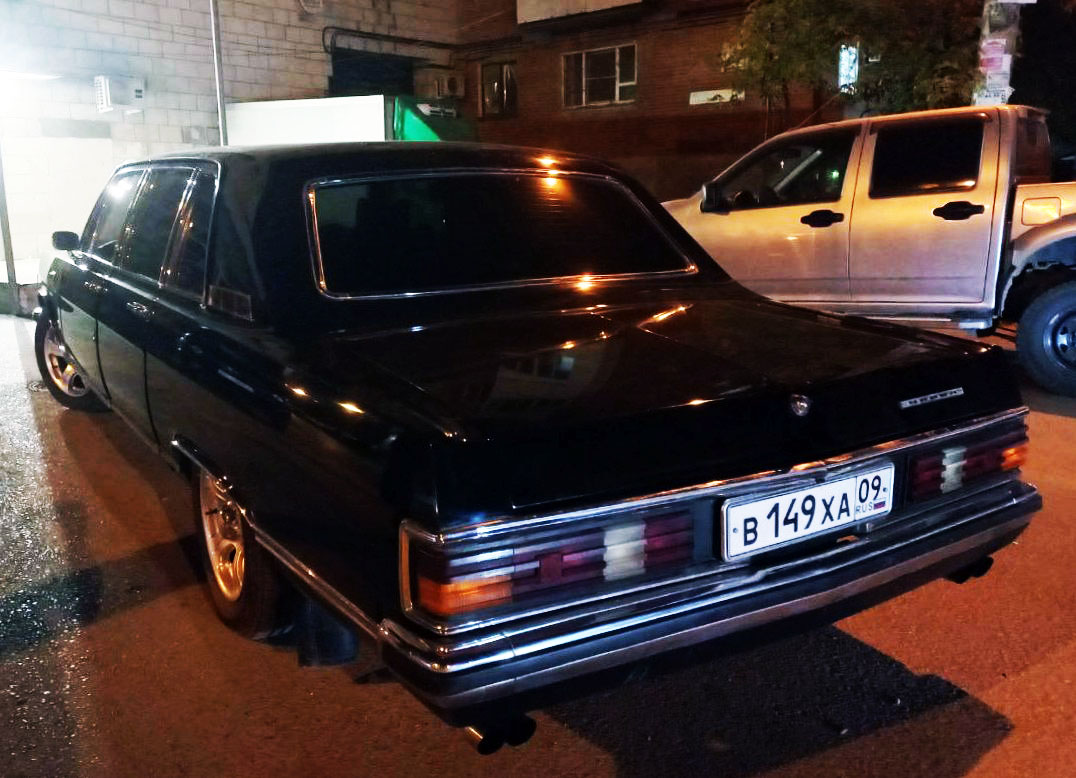 в 149 ха 09, GAZ 14 Чайка (4106) Sedan, 1976–1989