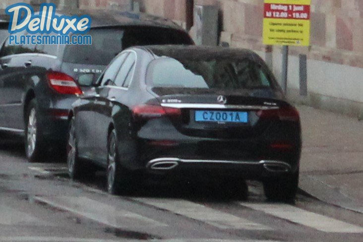 CZ001A, Mercedes-Benz E-Klasse 5th gen Sedan (V213/W213), facelift, 2020­–2023