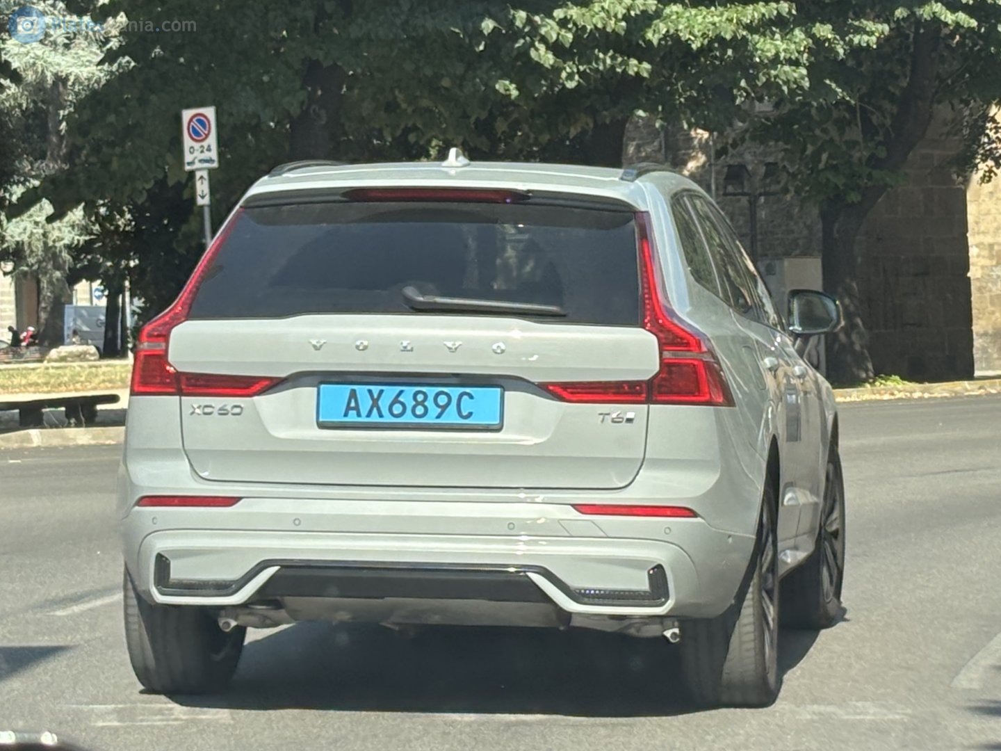 AX689C, Volvo XC60 2nd gen (246), 2017–2025
