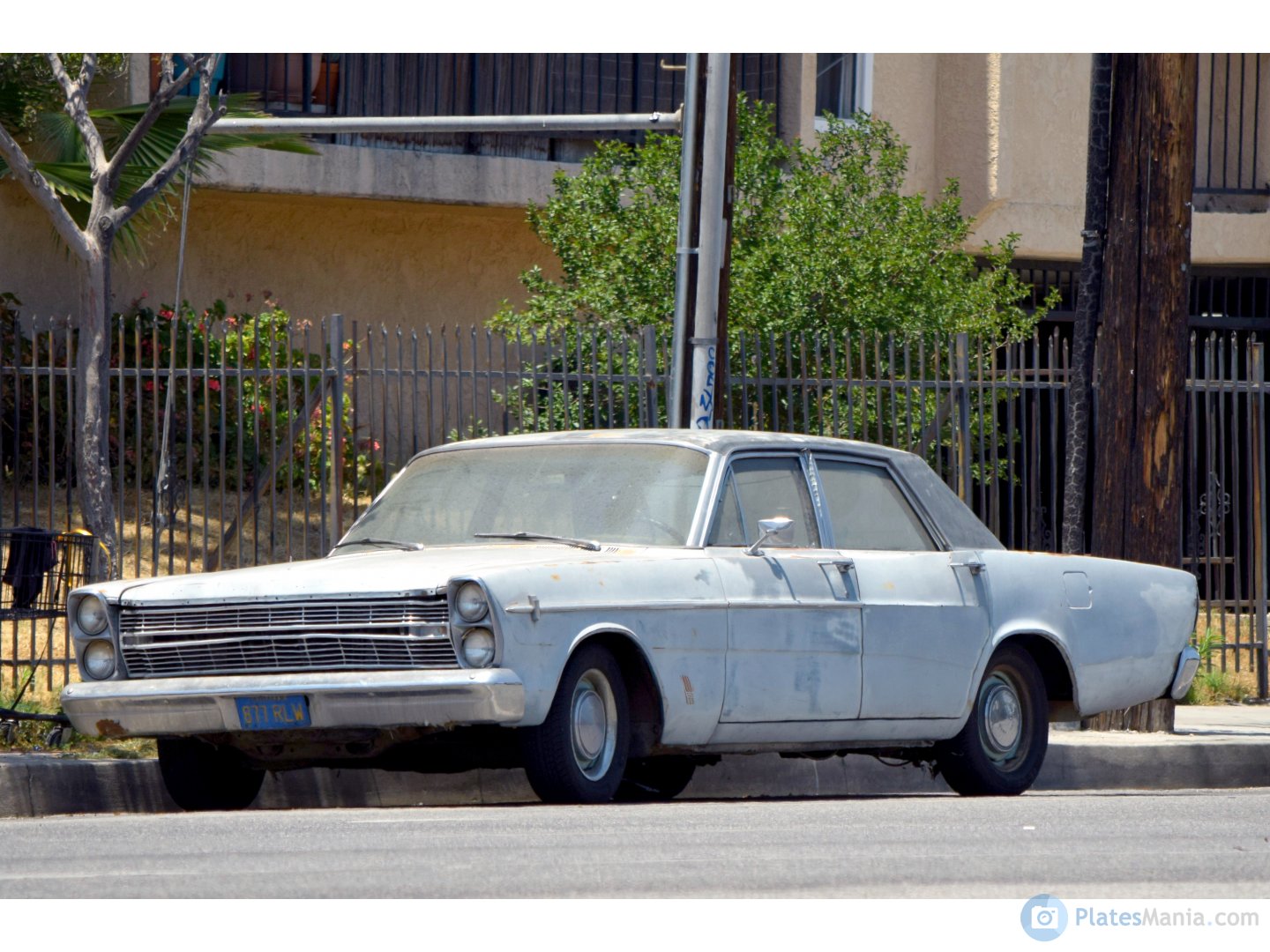 877 RLW, Ford Galaxie 3rd gen 1966 4-door Sedan (54), 1st facelift, 1965–1966 (–1968 for BR-market)
