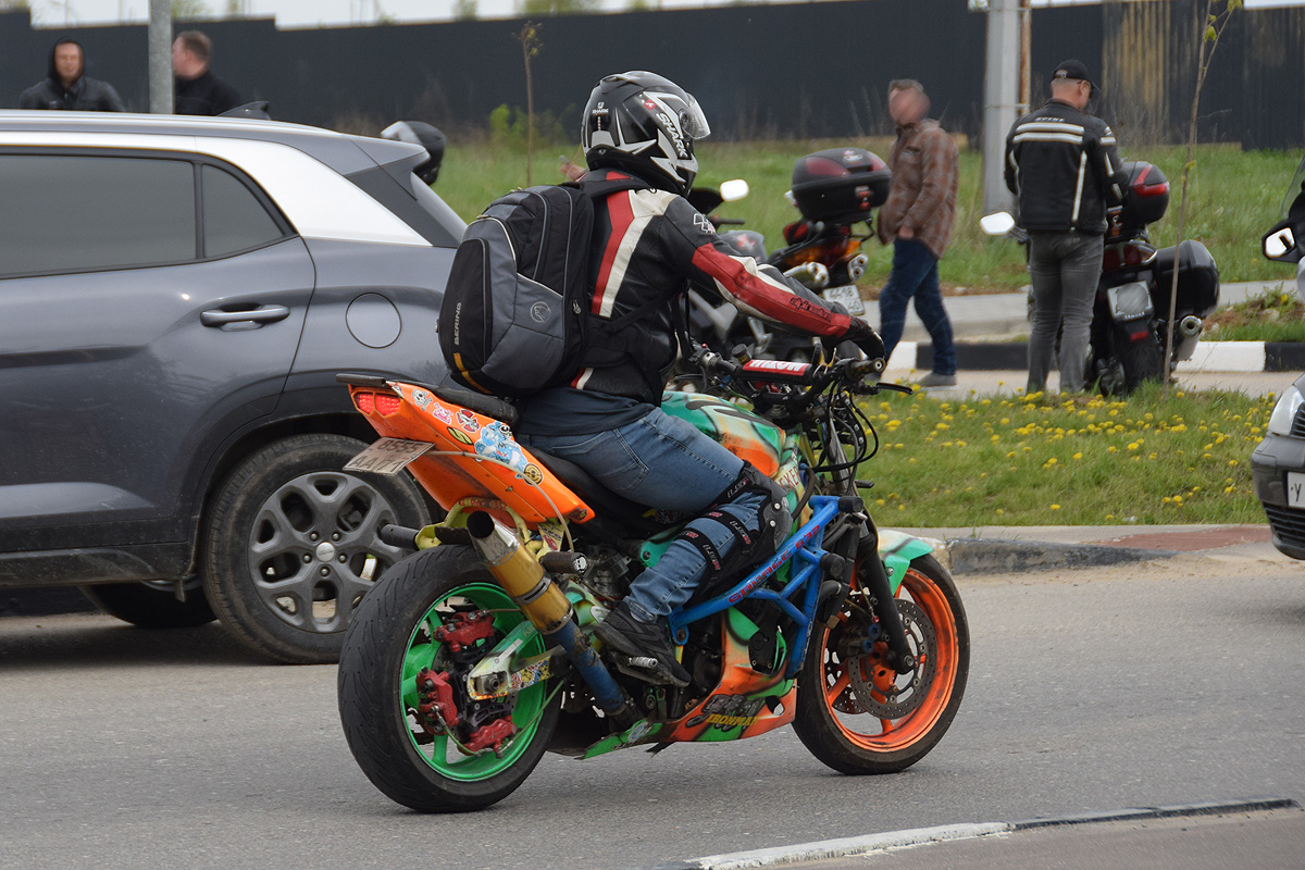 8555 аа 71, Yamaha YZF 3rd gen R6, 2003–2005