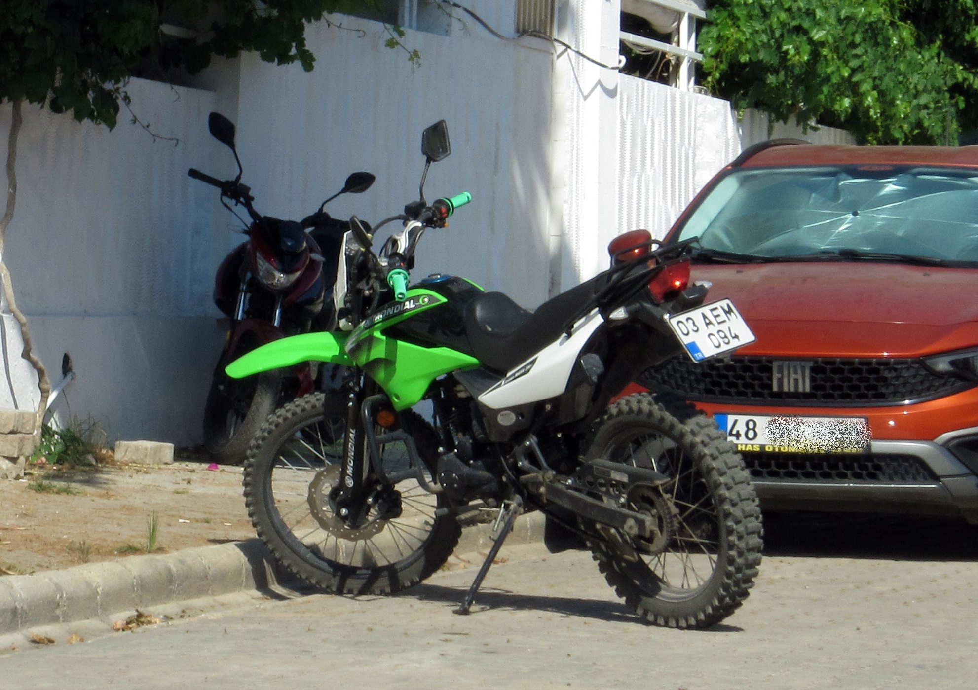 03 AEM 094, Mondial (UMA) X-Treme 