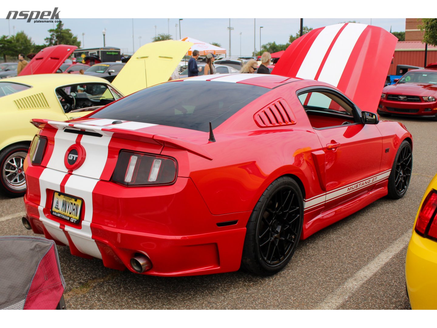 MNYDRN, Ford Mustang 5th gen 2-door Coupé (S197), 1st facelift, 2009–2012