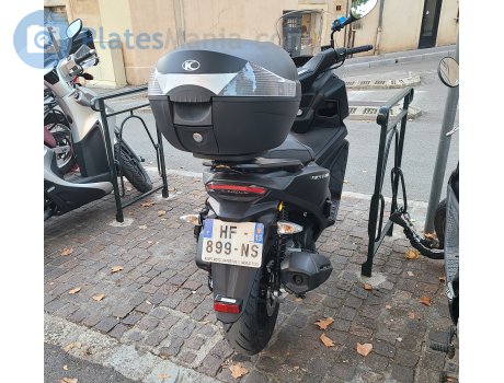 HF-899-NS, Kymco Skytown