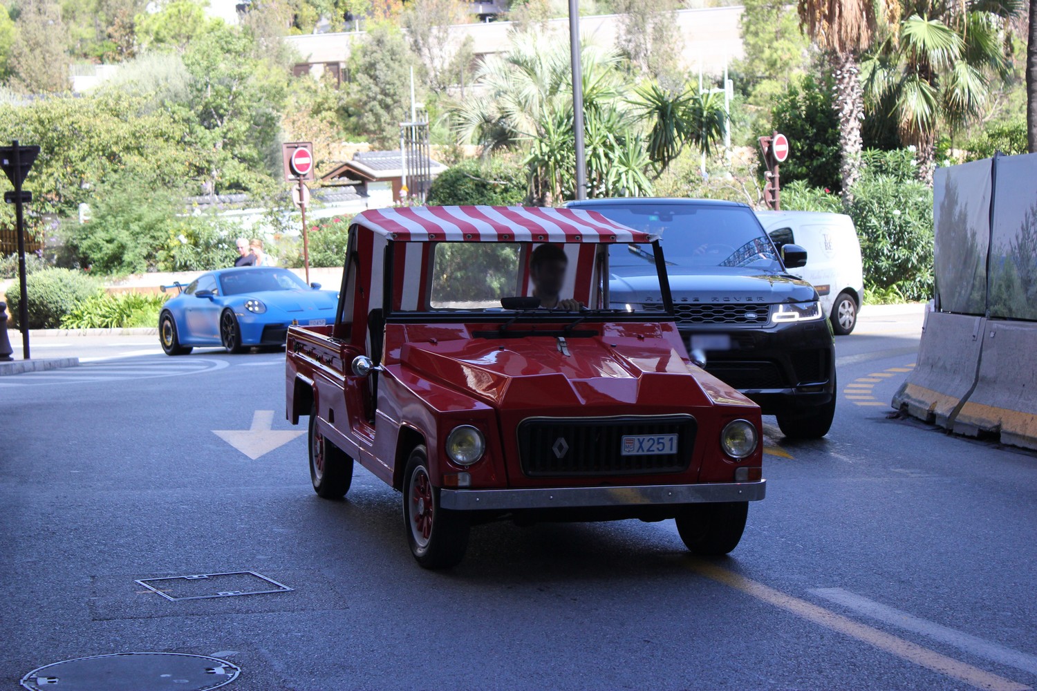 X251, Renault Rodéo 4 (112), 1970–1981