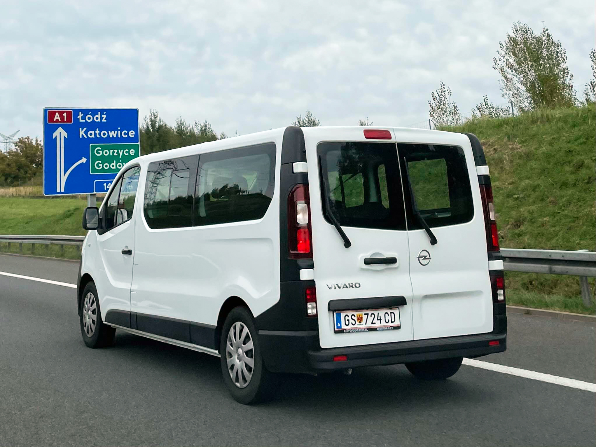 GS 724 CD, Opel Vivaro 2nd gen (B; X82), 2014–2019