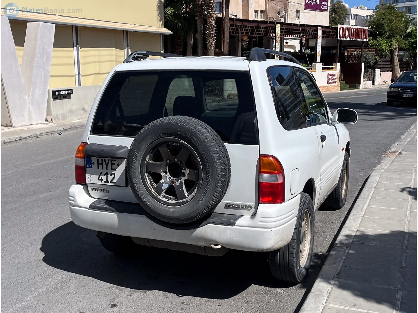 HYE 412, Suzuki Escudo 2nd gen 3-door SUV (FT/GT), 1998–2005