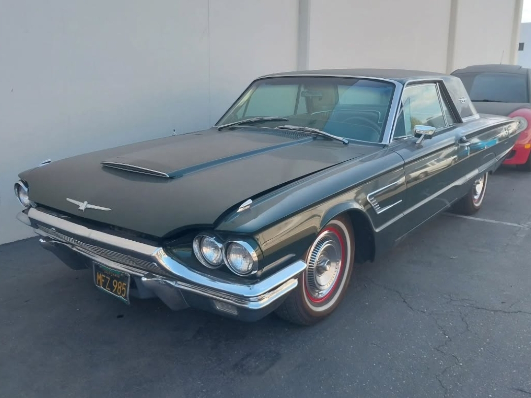 MFZ 985, Ford Thunderbird 4th gen 1965 Hardtop Coupe (63A), 1st facelift, 1964–1965