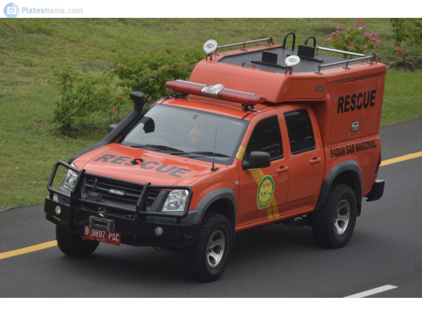 B 9897 PSC, Isuzu D-Max 1st gen (RA/RC), 2002–2012