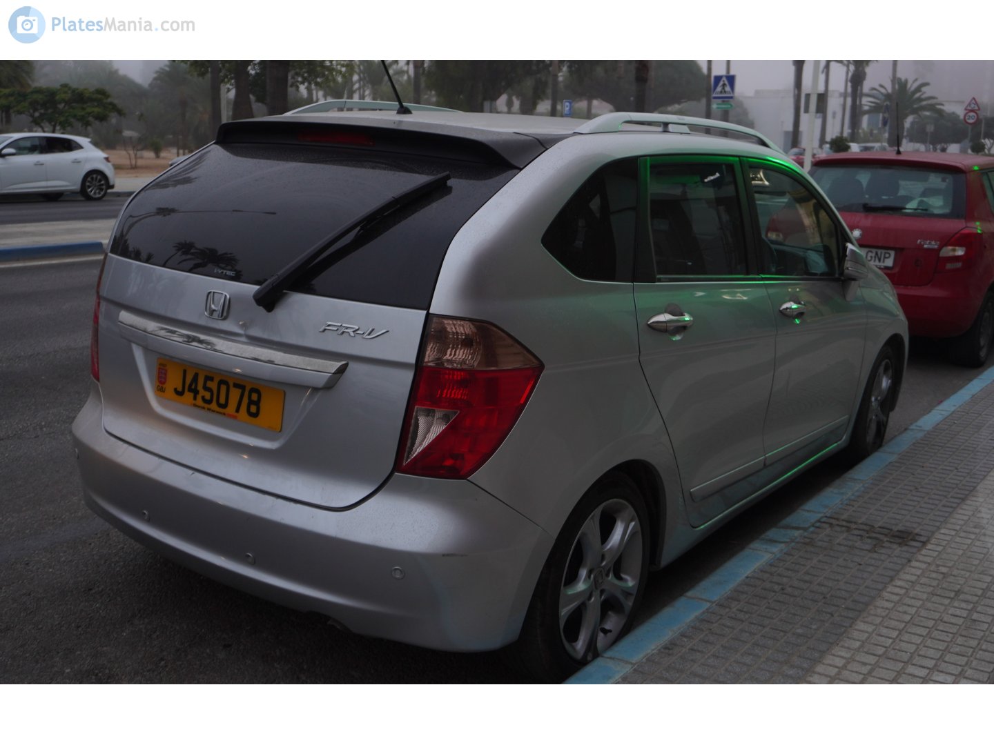 J45078, Honda FR-V 1st gen (BE1/2/3/4/8), 2004–2009