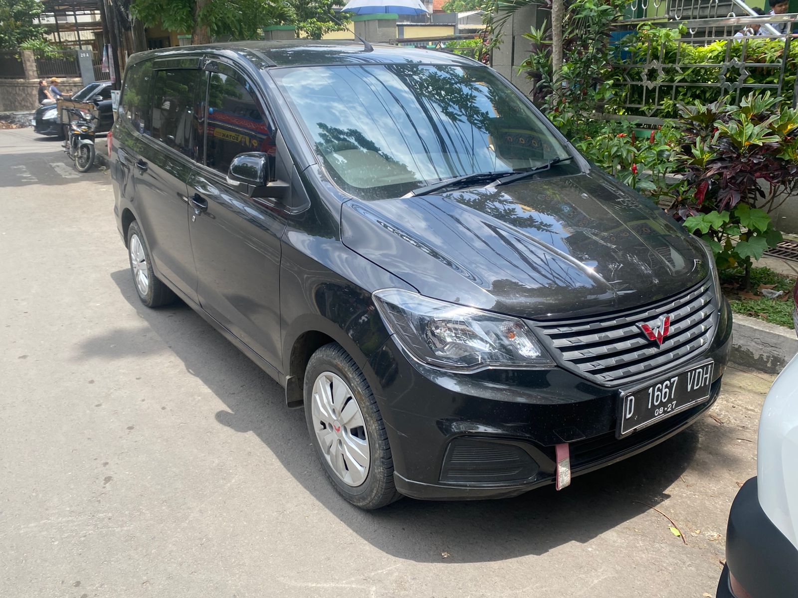 D 1667 VDH, Wuling Confero 