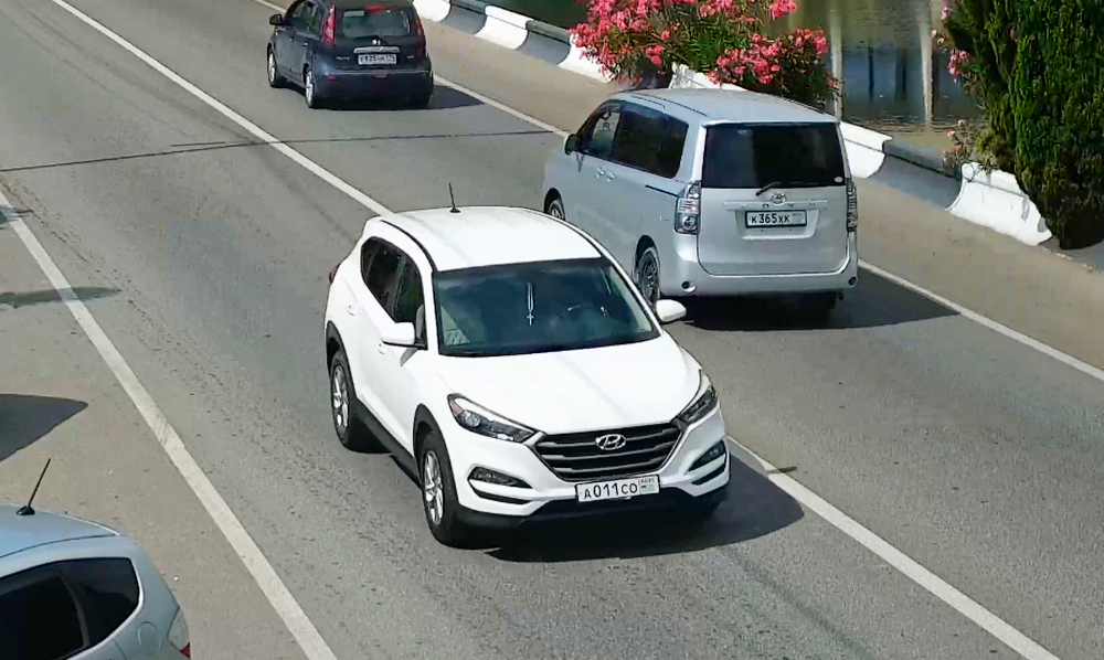 а 011 со, Hyundai Tucson 3rd gen (TL), 2015–2018 (–2023 for LATAM-market)
