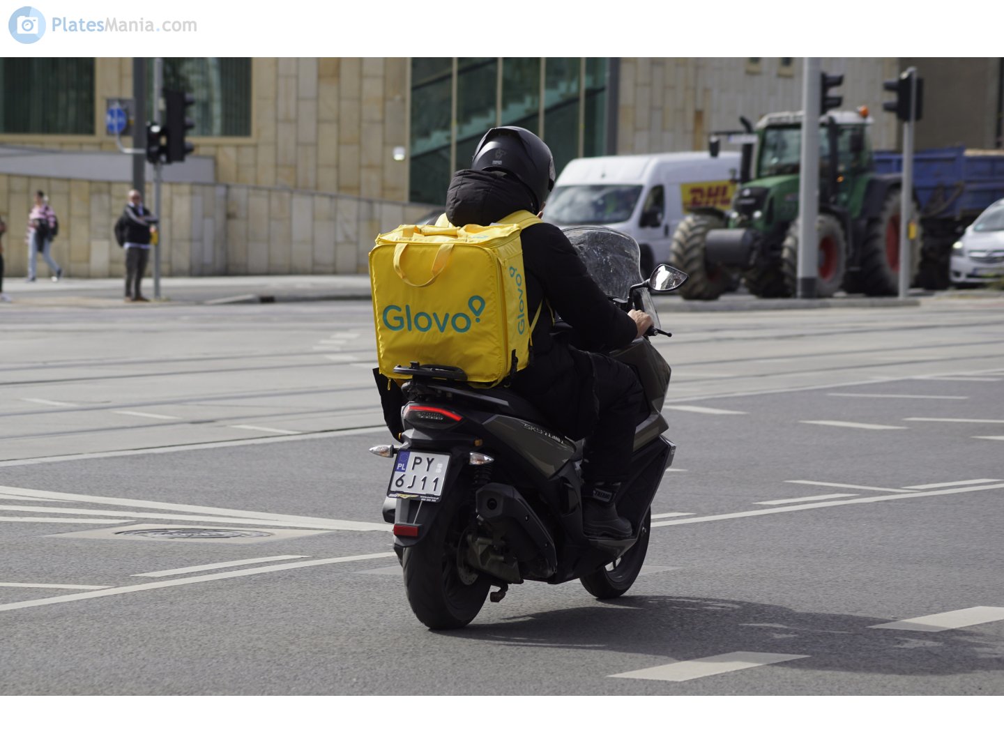 PY 6J11, Kymco Skytown 