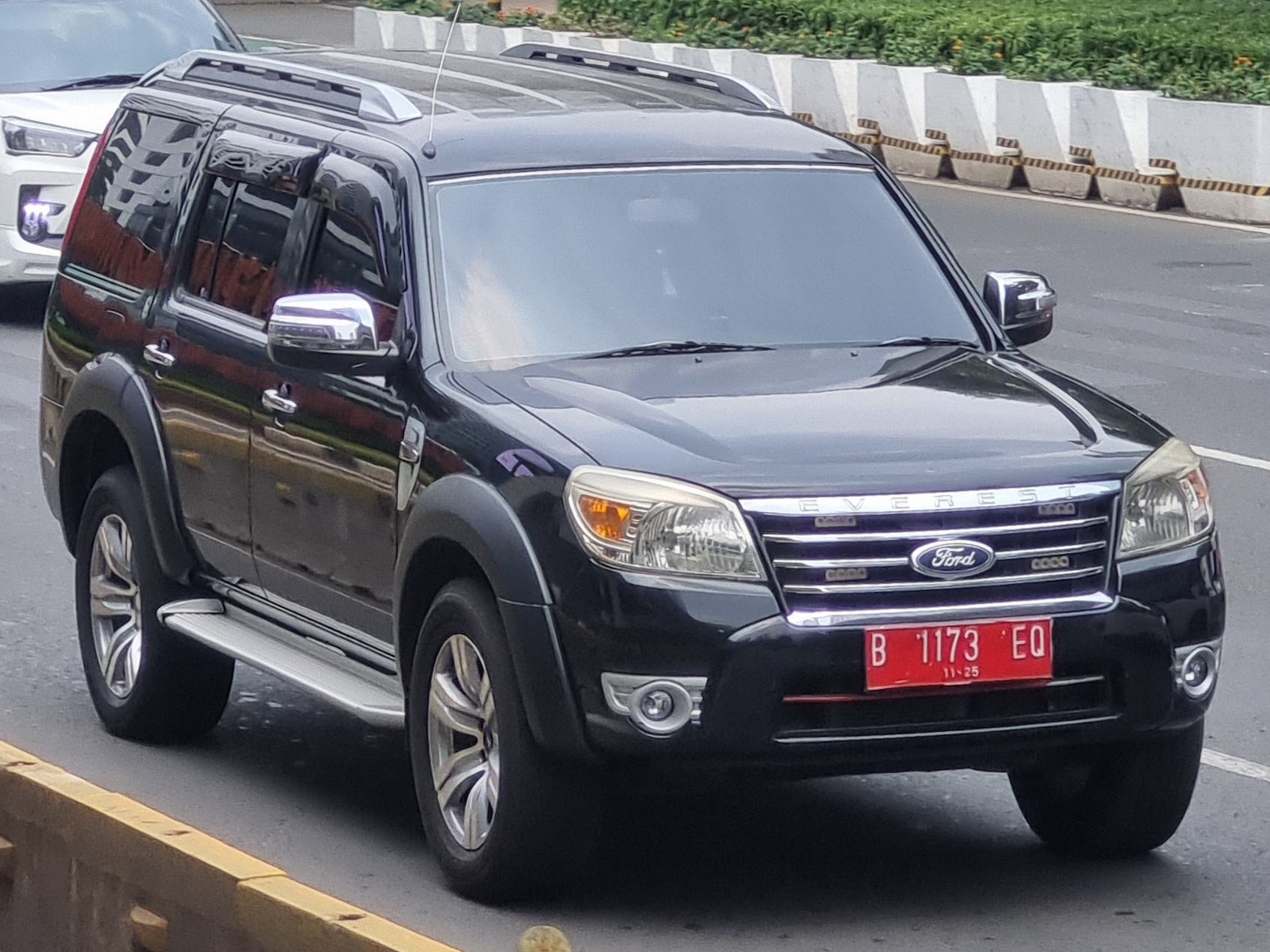 B 1173 EQ, Ford Everest 1st gen (U268/UR), facelift, 2006–2015