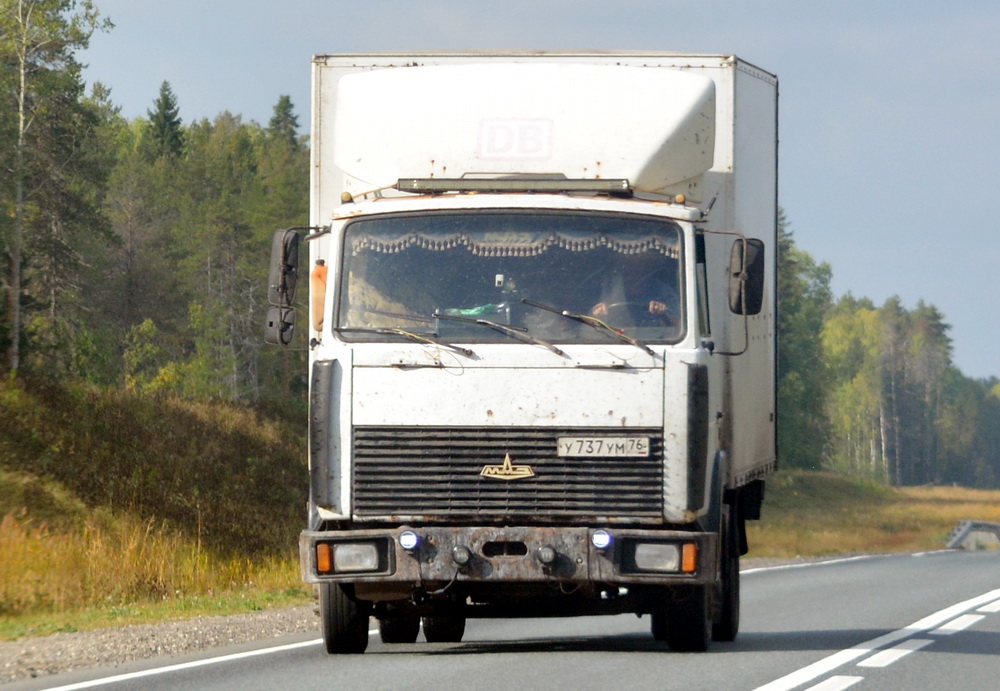 у 737 ум 76, MAZ 4370/4371 4370, 1999–2015