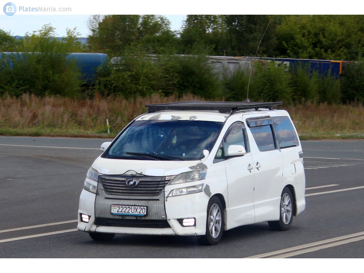 2222UX20, Toyota Vellfire 1st gen (AH20), 2008–2015