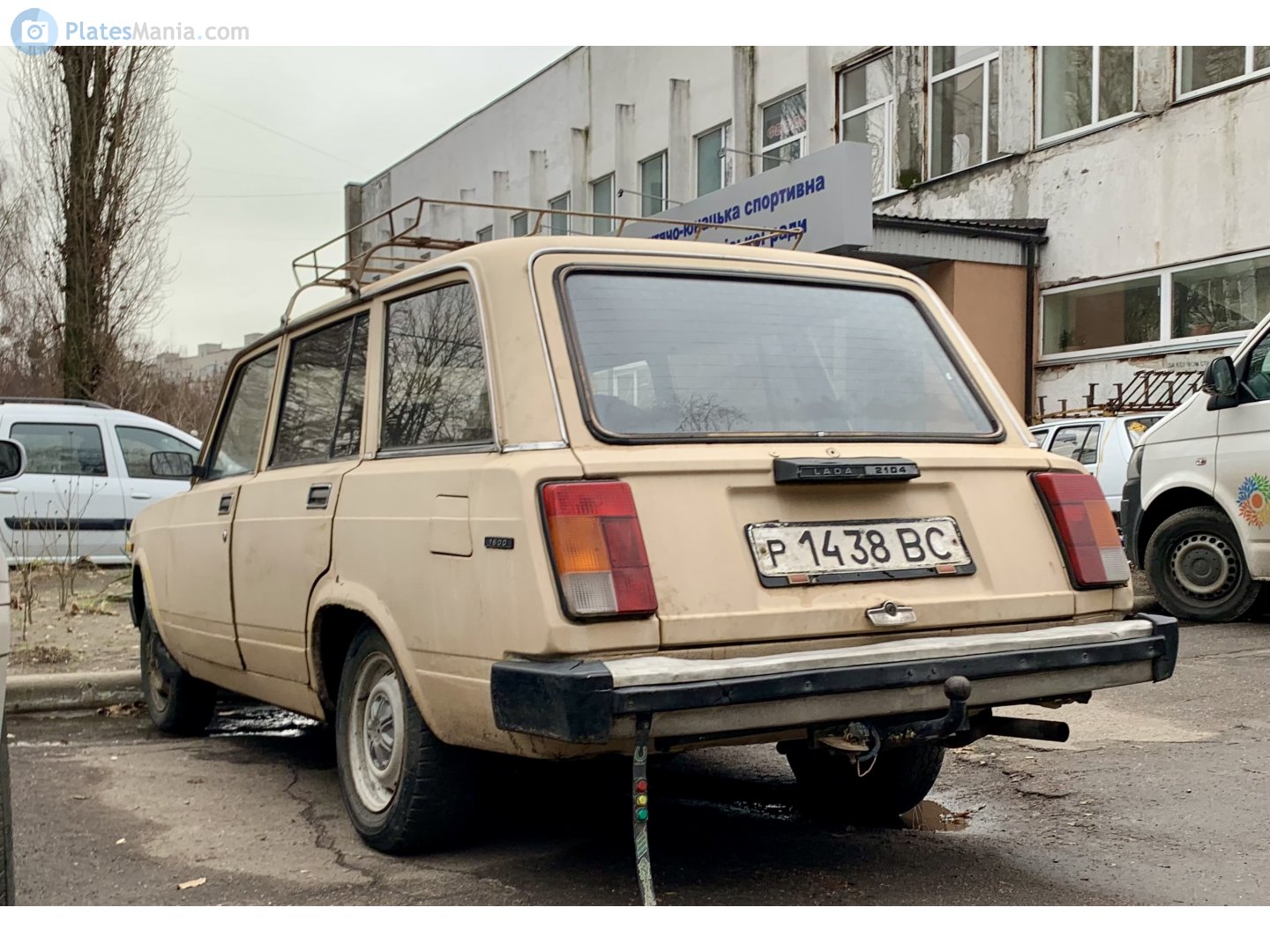 р 1438 ВС, Lada (VAZ) 2104 Жигули (Nova / Riva / 1300 / 1500), 1984–2012