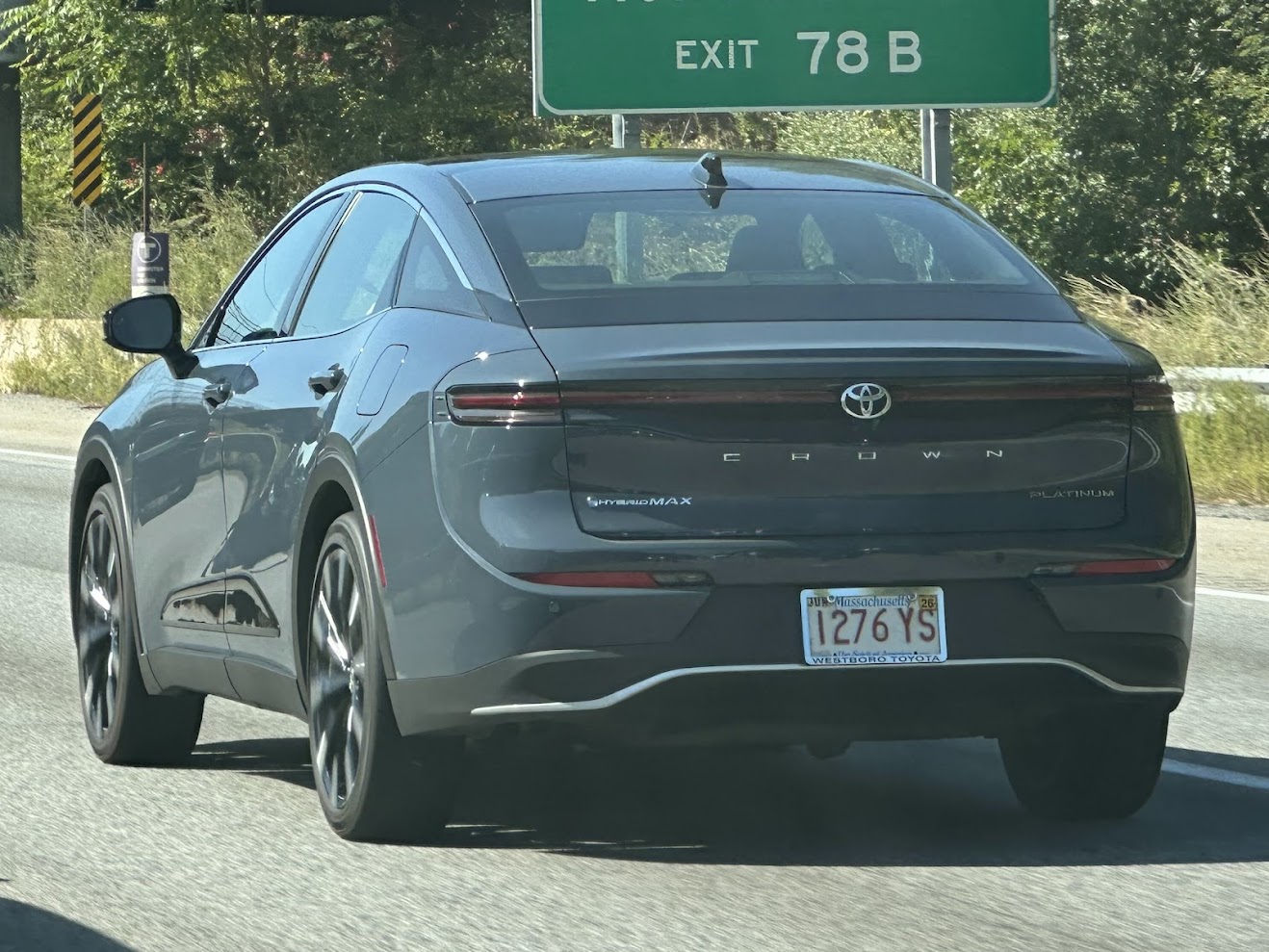 1276 YS, Toyota Crown 16th gen Crossover (S235), 2022–