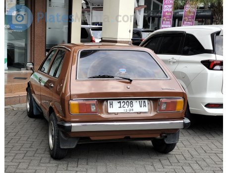 H 1298 VA, Daihatsu Charade